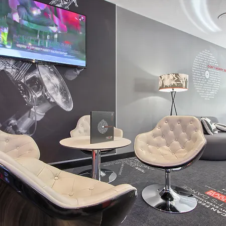 Design Place D'italie Hotel 3*