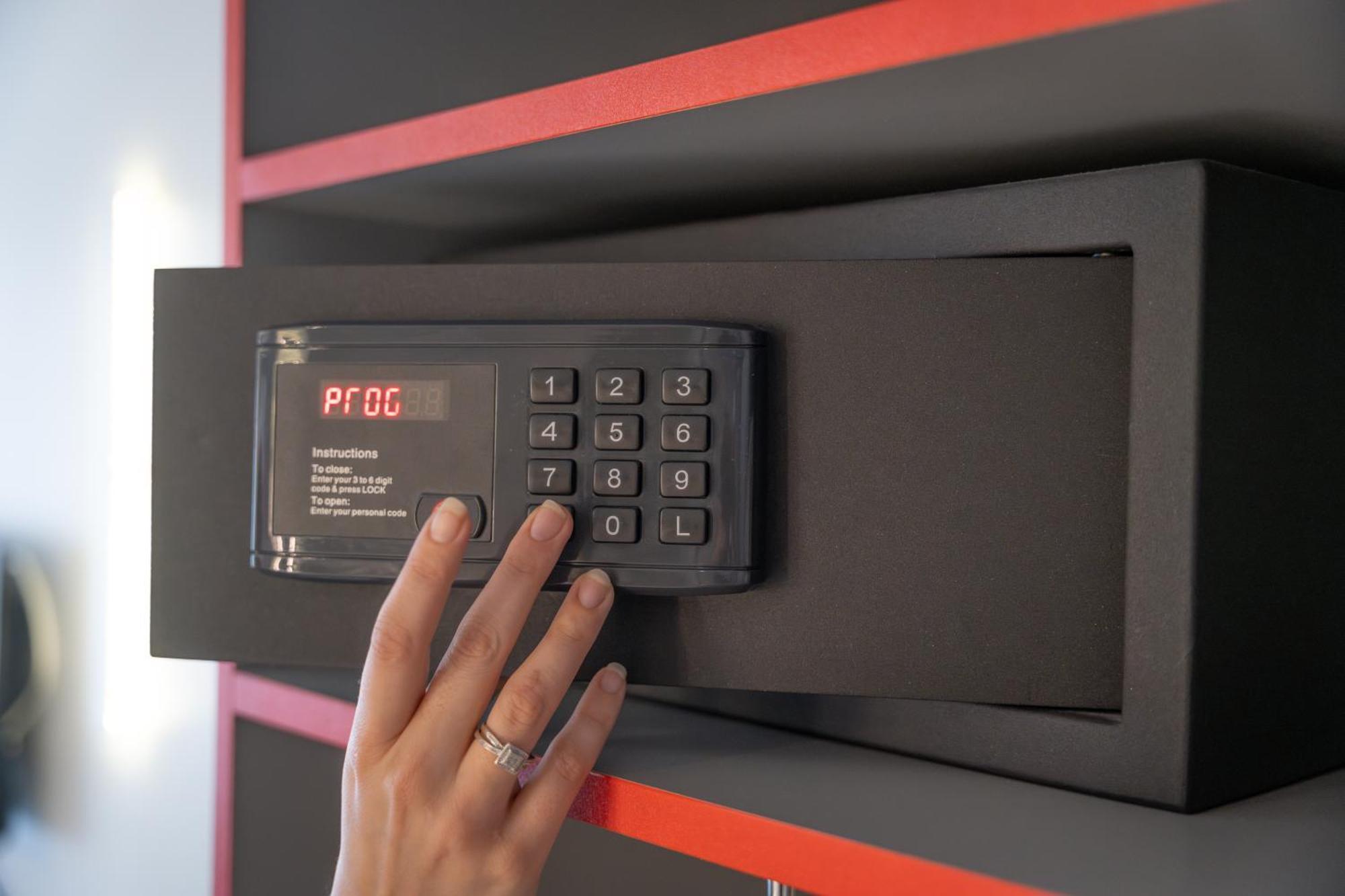 Design Place D'italie Hotel 3*