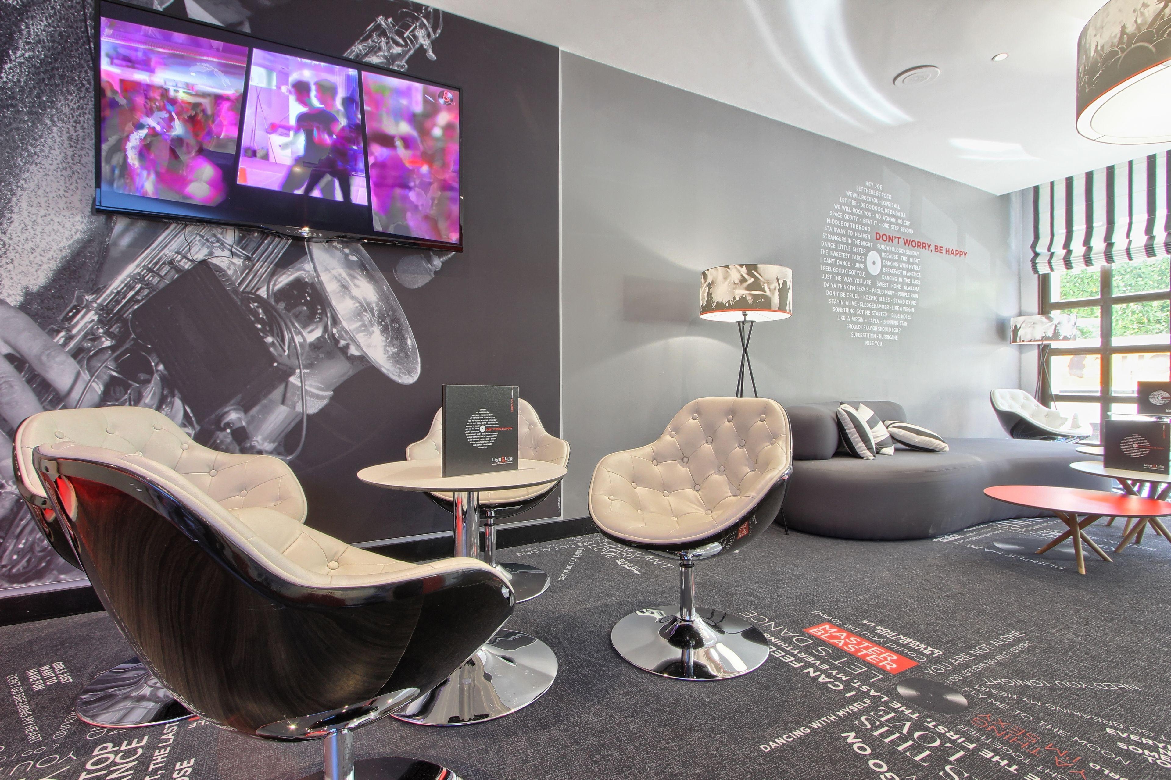 Design Place D'italie Hotel