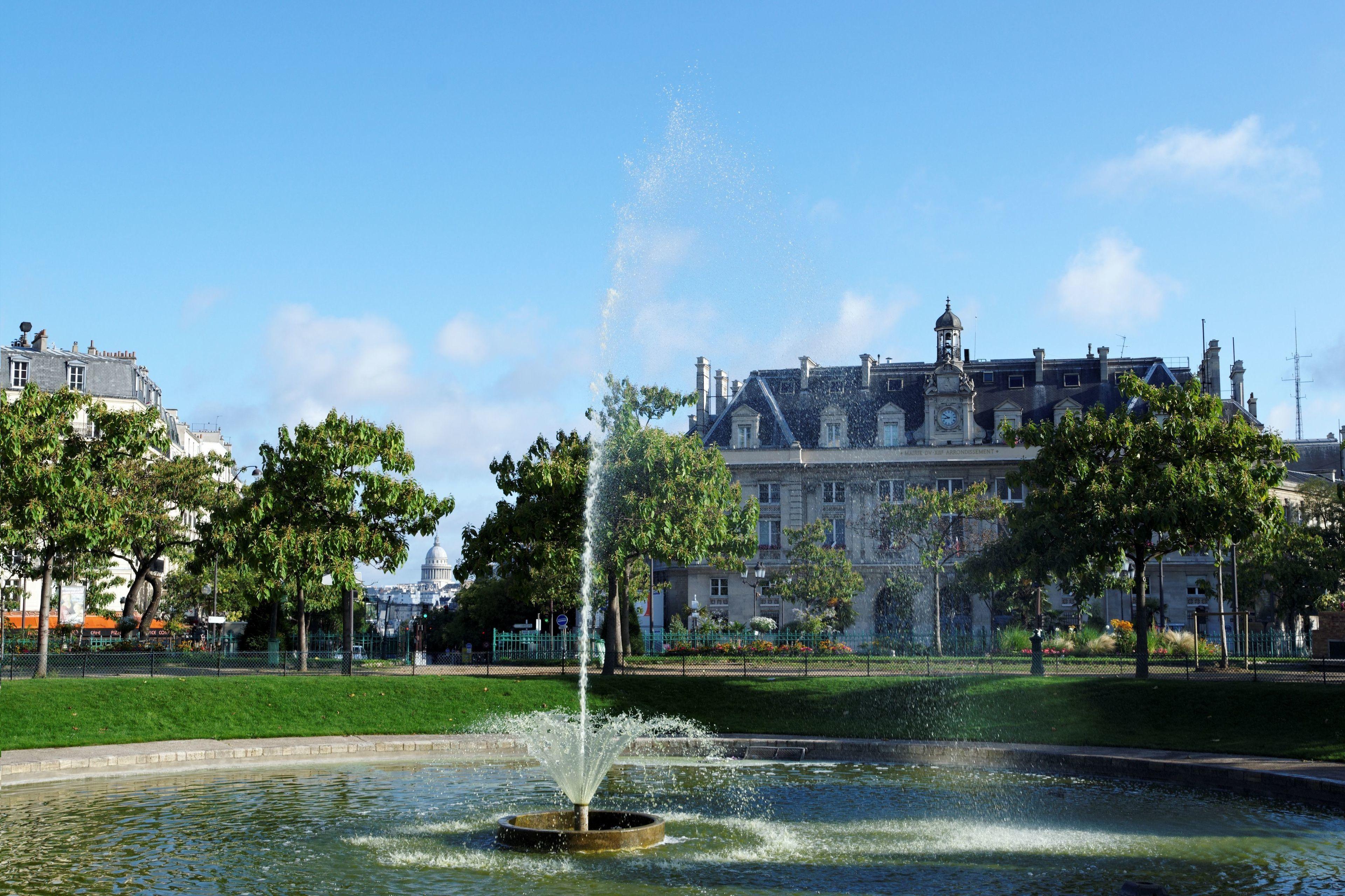 Design Place D'italie Hotel